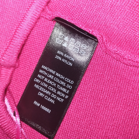 House Of Harlow 1960 One Shoulder Asymmetrical Knit Crop Top - Picture 6 of 6